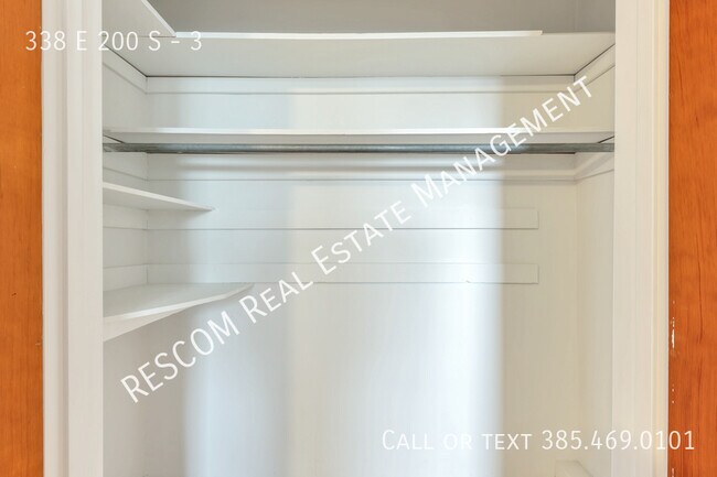 Building Photo - 338 E 200 S