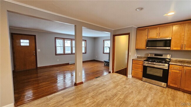 Building Photo - 56 Artillery Ln