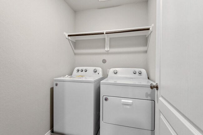 Building Photo - 25834 Northpark Pine Dr