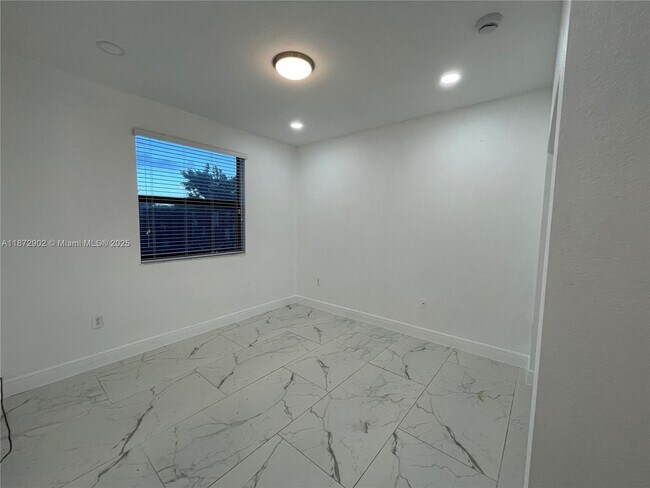 Building Photo - 9244 SW 227th Ln