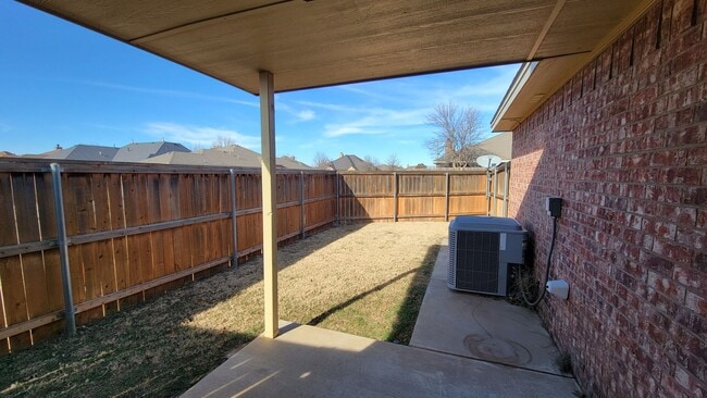 Building Photo - 6130 79th St