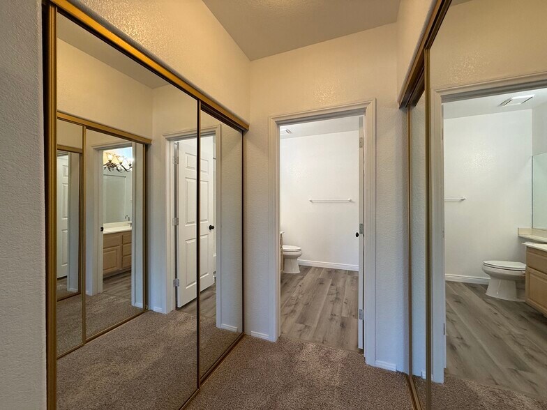 Building Photo - 3320 S Fort Apache Rd