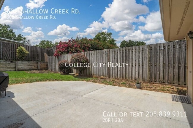 Building Photo - 602 Shallow Creek Rd