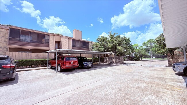 Building Photo - 10555 Turtlewood Ct
