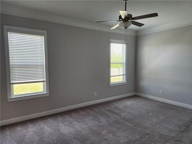 Building Photo - 637 Stickley Oak Way