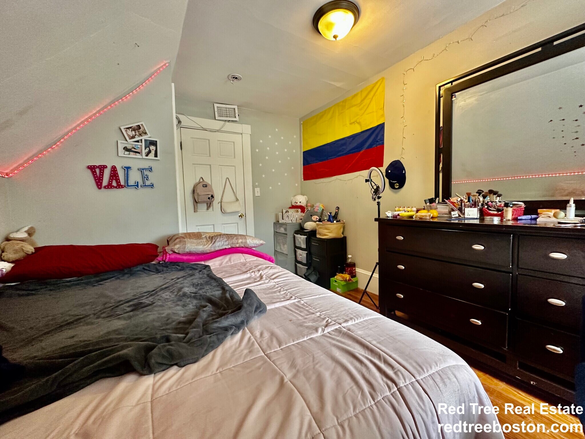 Building Photo - 17 Stratton Ter