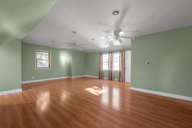 Building Photo - Charming 4Bedroom Stone Home with Detached Guest Apartment & Garage in Chevy Chase