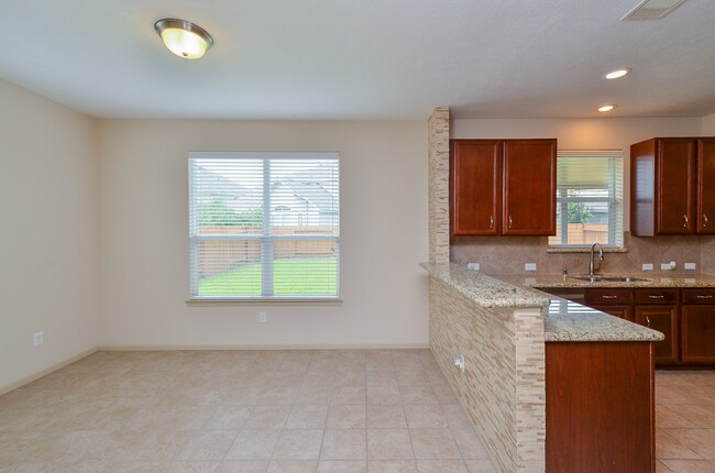 Building Photo - 25135 Ginger Ranch Dr