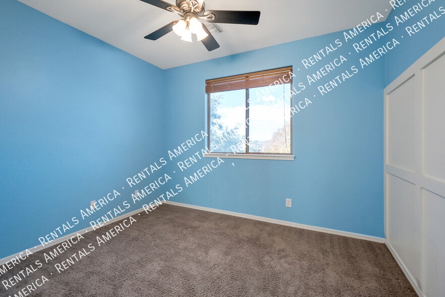 Building Photo - 3746 S Star Canyon Dr