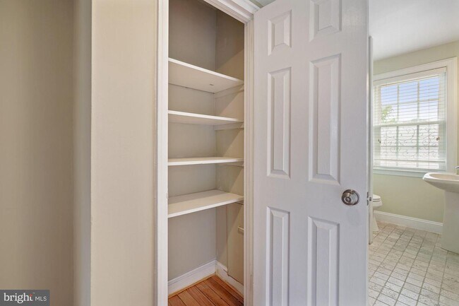 Building Photo - 2900 13th Rd S