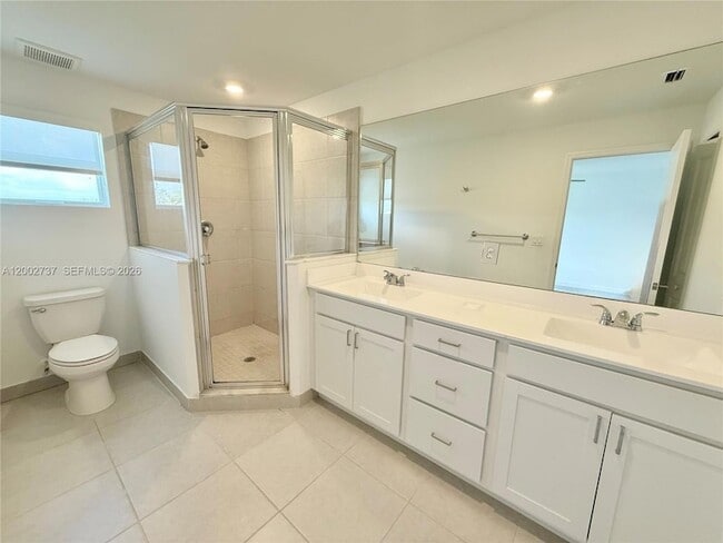 Building Photo - 6939 Harbours Edge Ave