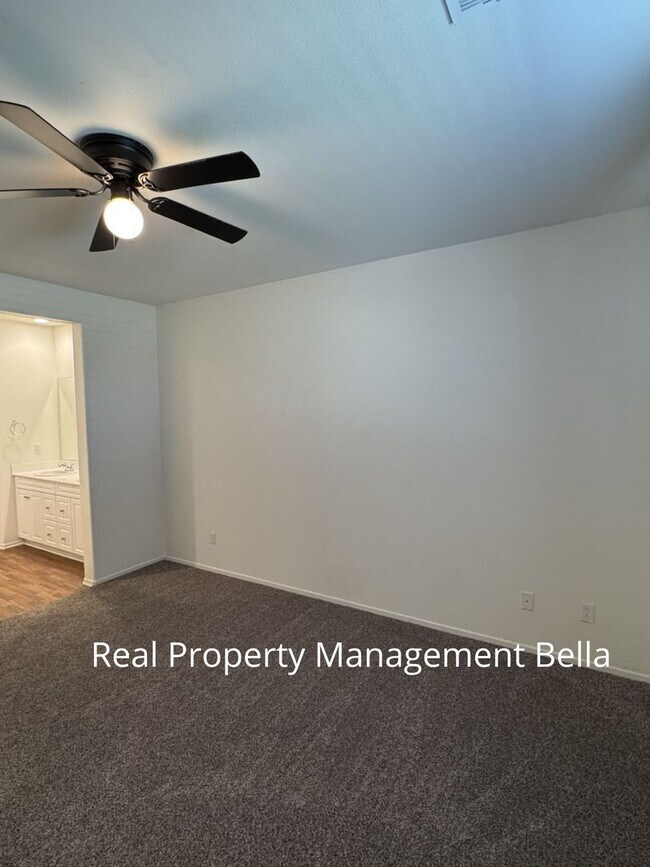 Building Photo - Beautiful Corner-Lot Home with Open Floor ...