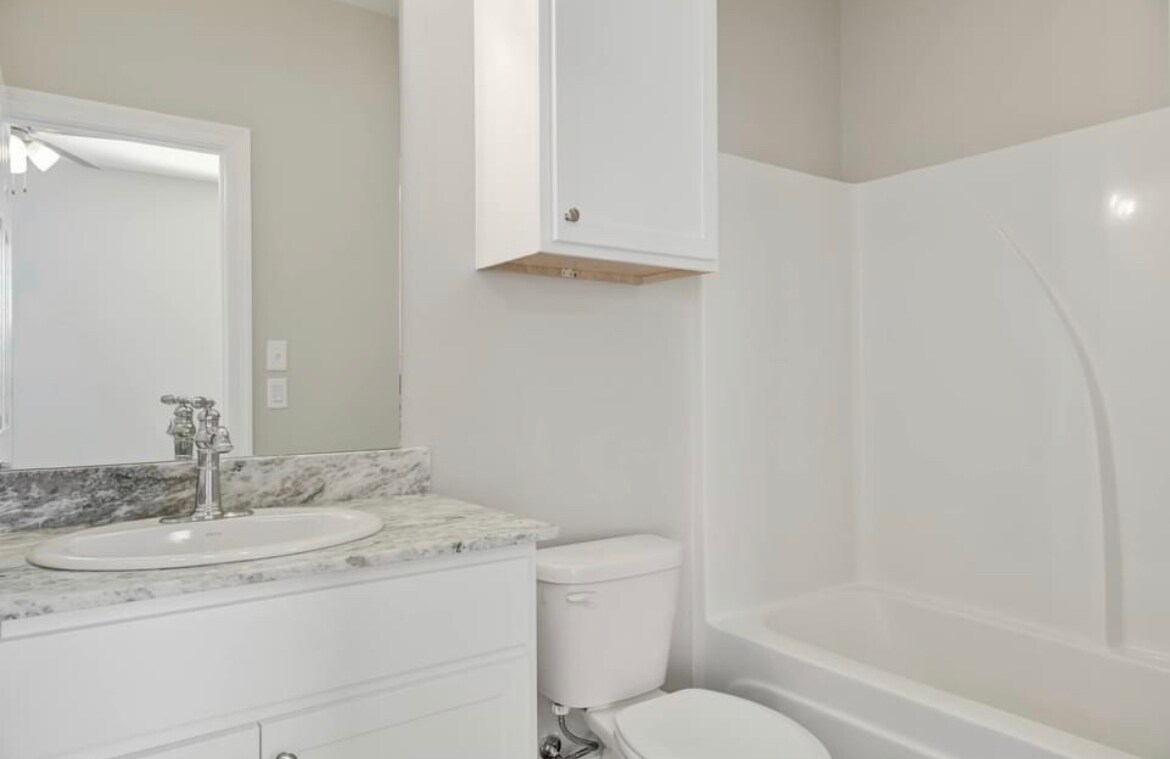 Building Photo - 139 Iberia St