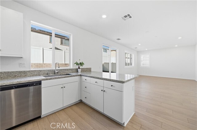 Building Photo - 36631 Camino Spgs Ave