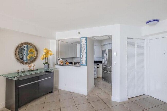 Building Photo - 6767 Collins Ave