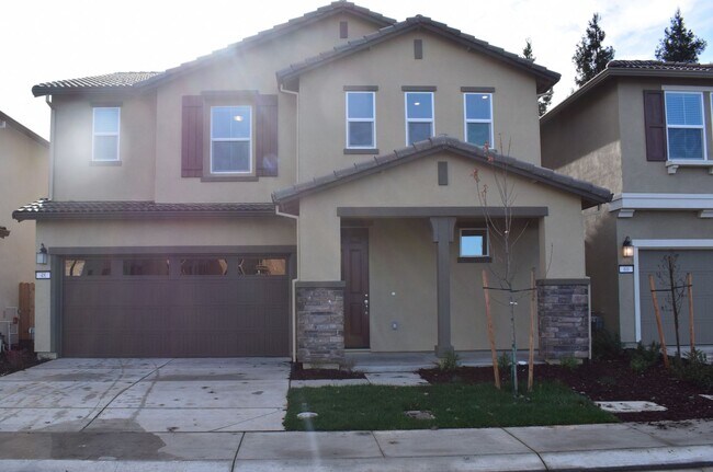 Primary Photo - Beautiful Brand New Home located in the Ve...