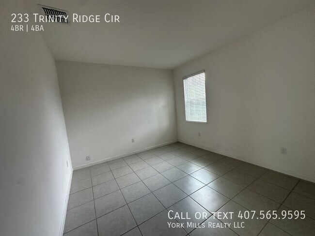 Building Photo - 233 Trinity Ridge Cir