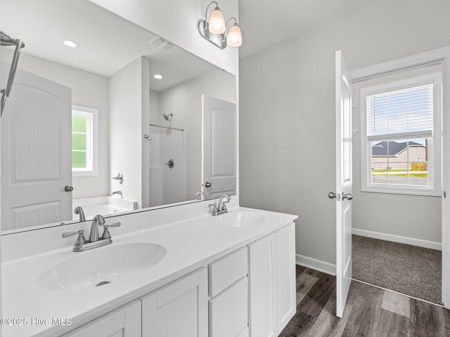 Building Photo - 908 Freewoods Ct