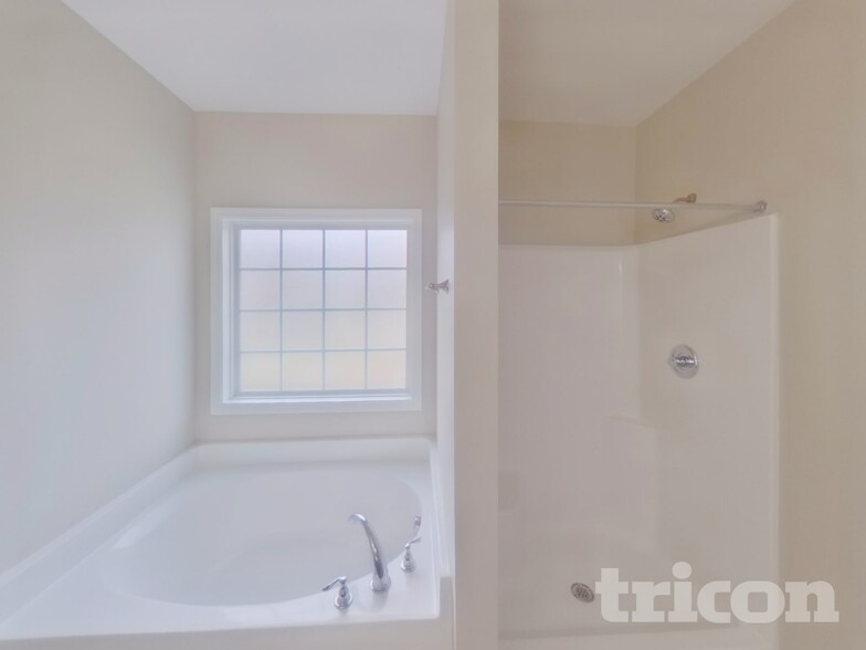 Building Photo - 4028 Effie Seward Dr