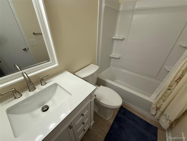 Building Photo - 1437 Mariner Dr