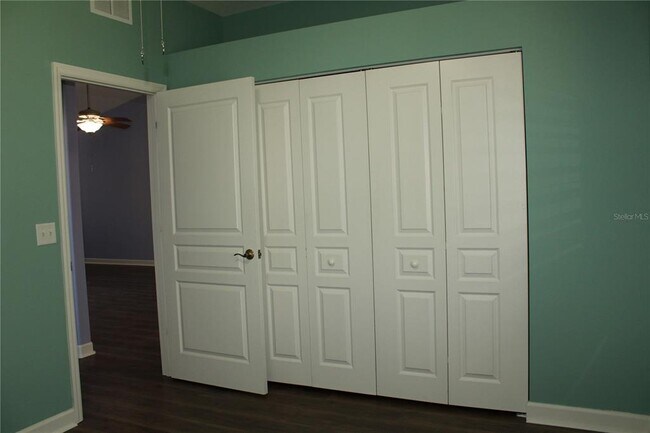 Building Photo - 9122 64th Ct E
