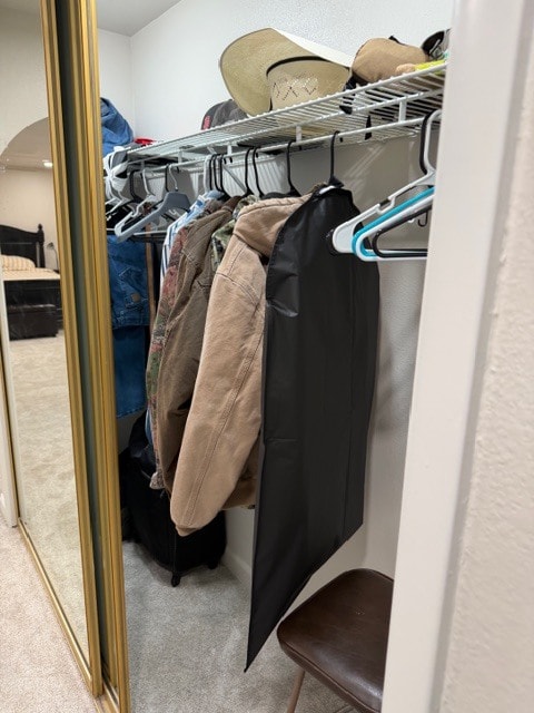 Building Photo - 545 S Valley View Dr