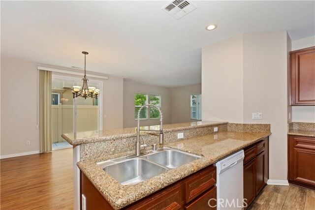 Building Photo - 14562 Rochester Ave