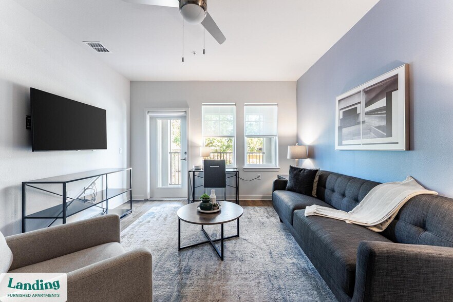 Building Photo - 1225 Utica Dr