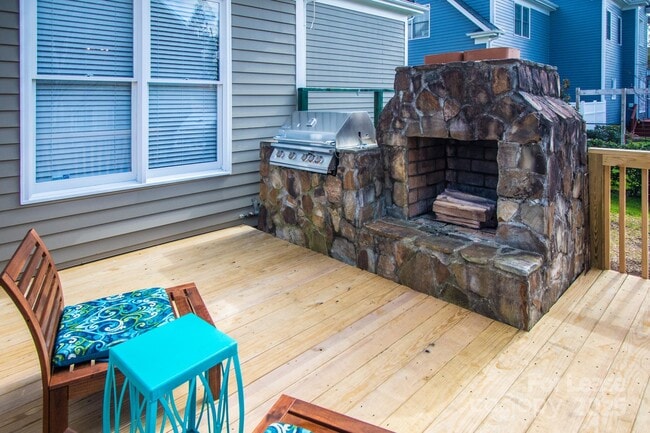 Building Photo - 10400 Orchid Hill Ln