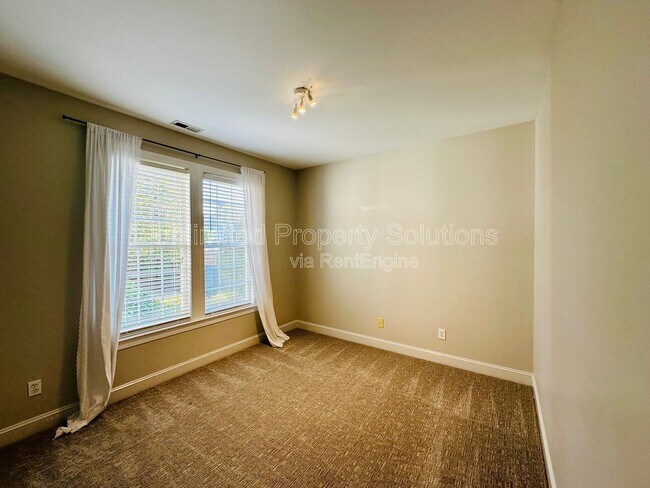 Building Photo - 639 Caicos Ct