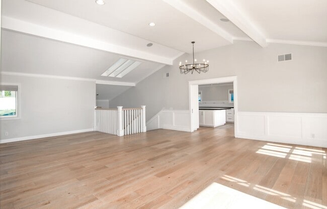 Building Photo - 7 Sandbar Dr