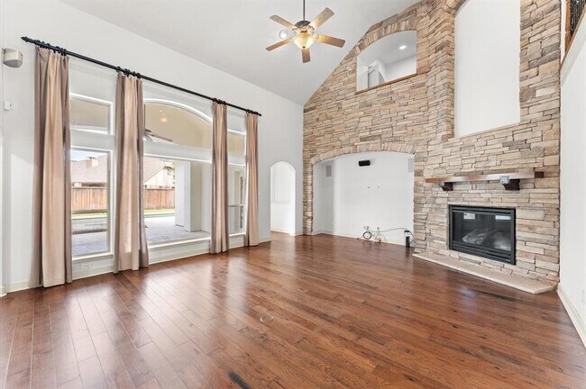 Building Photo - 3 N Beech Springs Cir