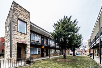Building Photo - 5015 W Jackson
