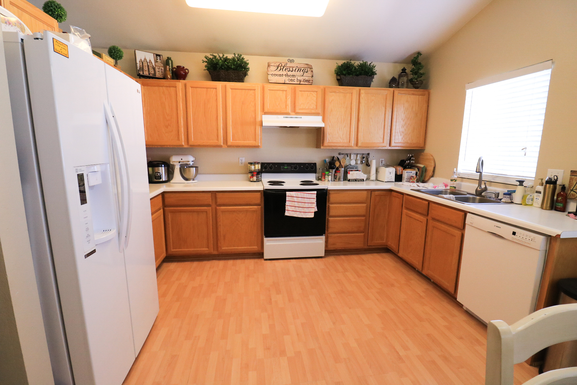Kitchen - 14343 S Bridgefield Dr
