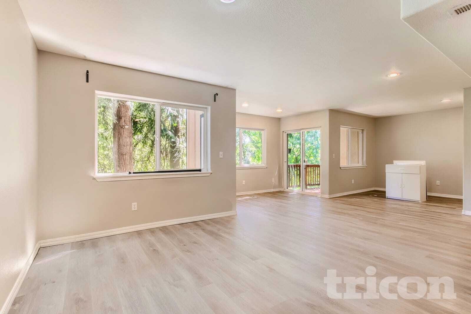 Building Photo - 7535 SW Onnaf Ct