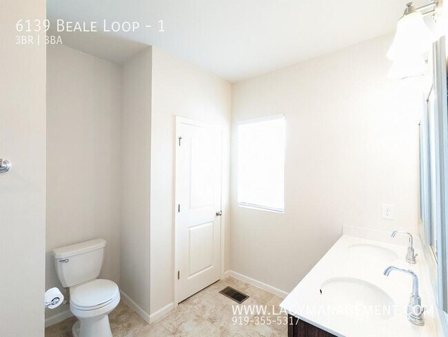 Building Photo - 6139 Beale Loop