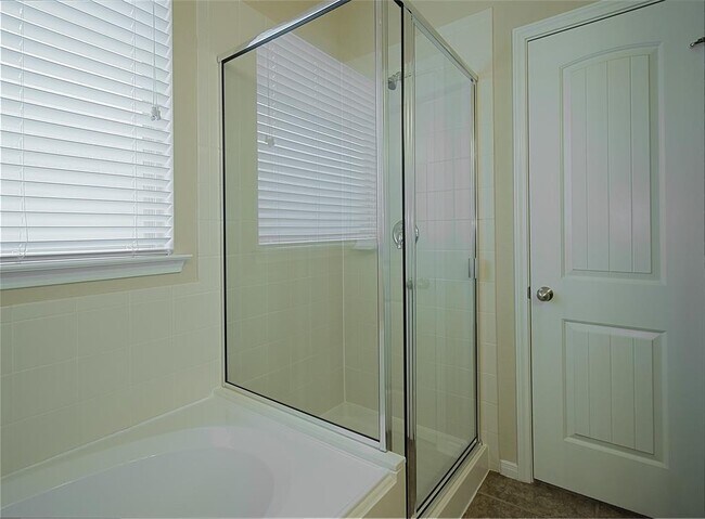 Building Photo - 21506 Cotton Valley Ln