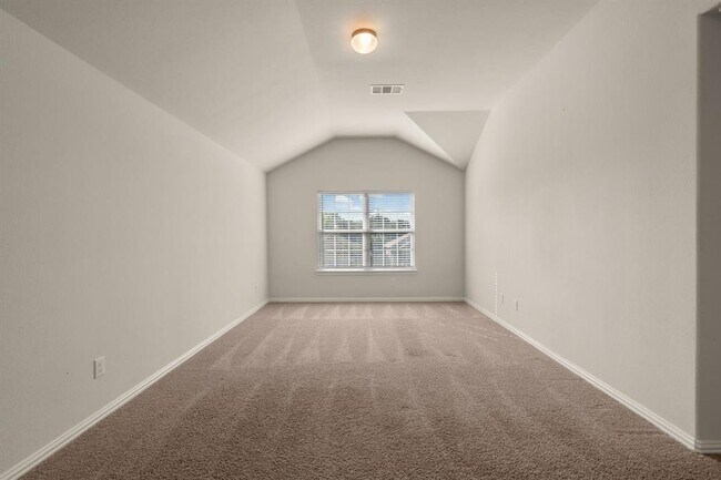 Building Photo - 4803 S Richwood Dr