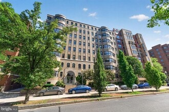 Building Photo - 2515 K St NW