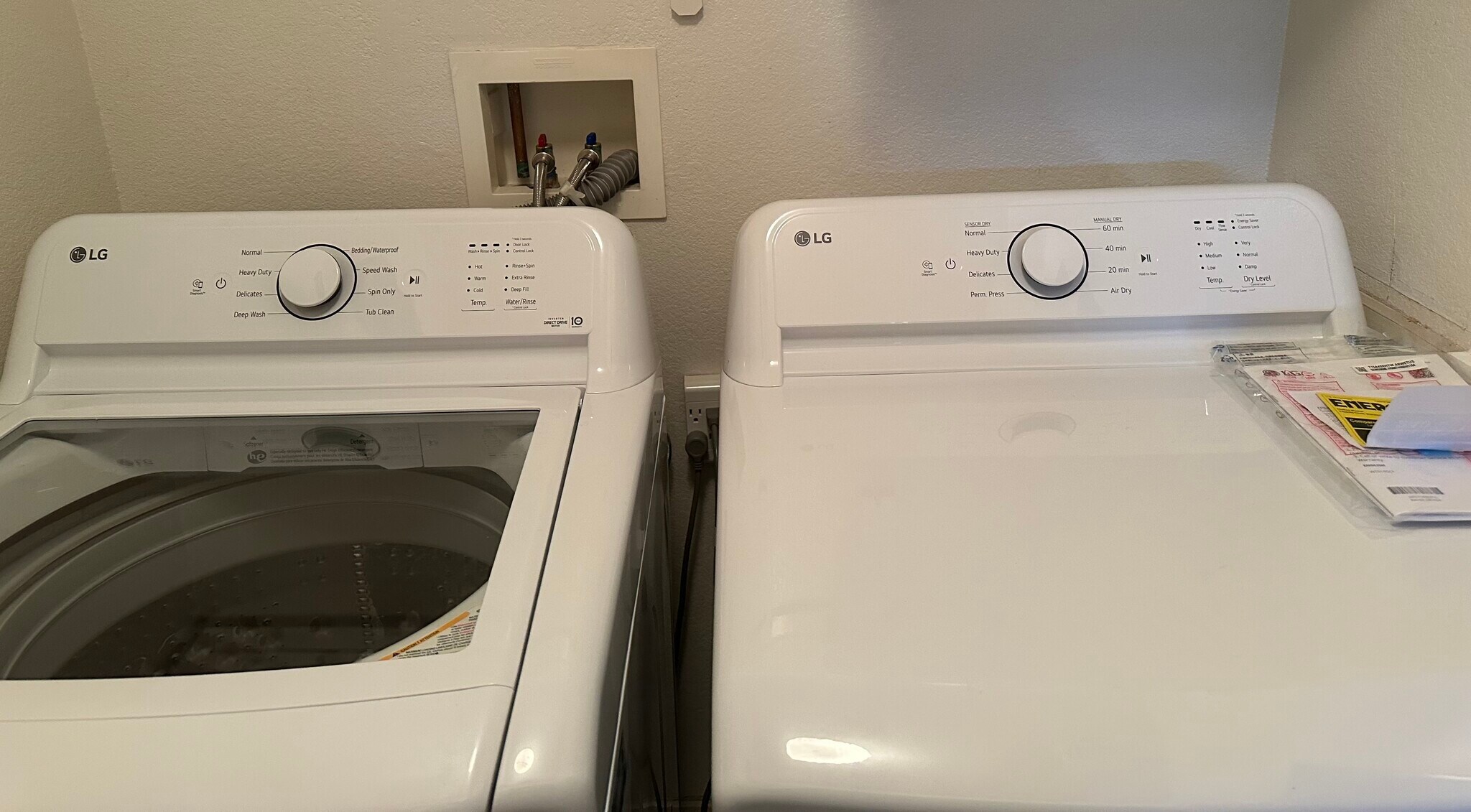 Building Photo - 3504 Glorious Iris Pl