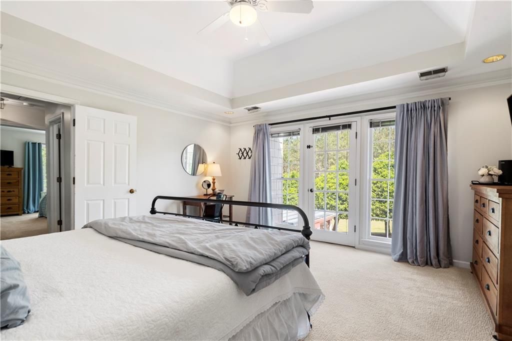 Building Photo - 179 Mt Calvary Rd