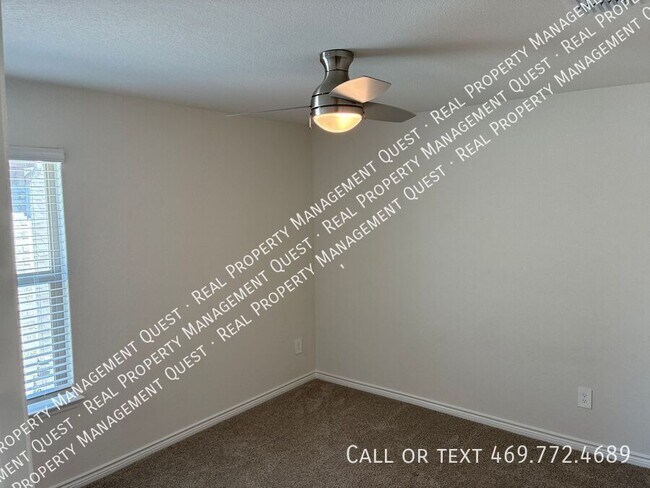 Building Photo - 8164 Trudy Ln