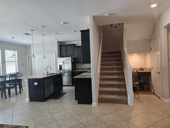 Building Photo - 4335 Mount Bandon Dr