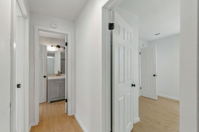 Building Photo - Remodeled 3 Bed/2 Bath Home with Bonus Upper Room Near Booming 9 Mile Rd Hub