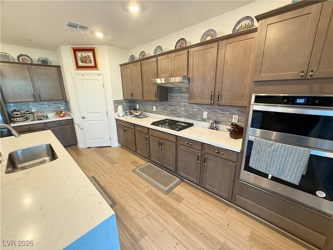 Building Photo - 10842 Gentle Crst Ave