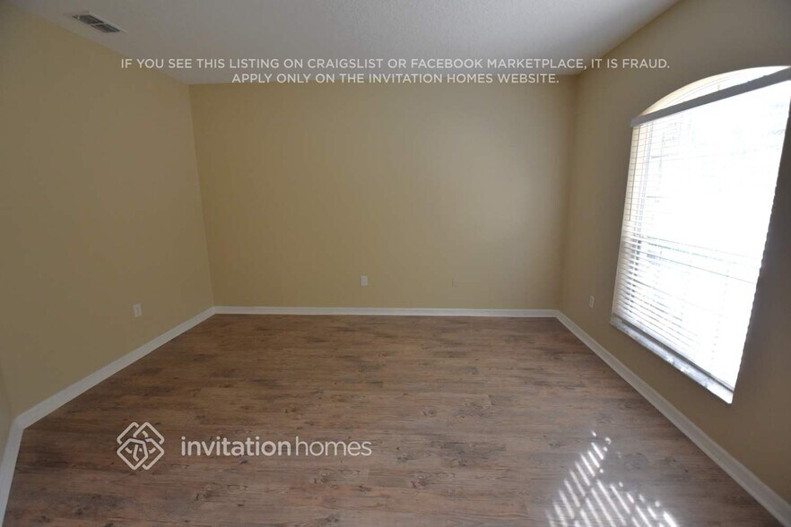 Building Photo - 3239 Jamber Dr
