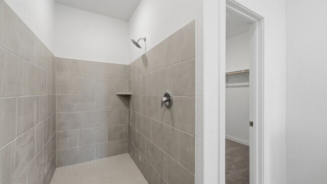 Building Photo - 2966 Cold Spring Dr