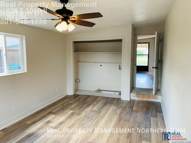 Building Photo - 628 E 1050 N St