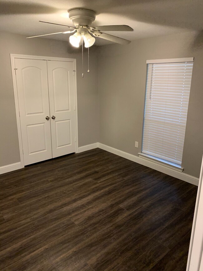 Building Photo - 312 Javelina Dr