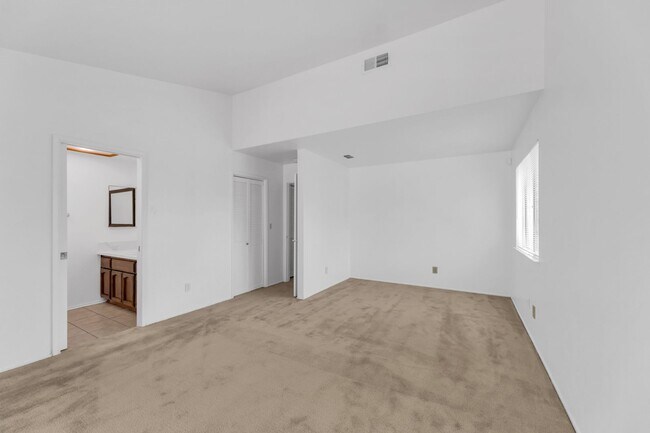 Building Photo - 8327 Trimmer Way